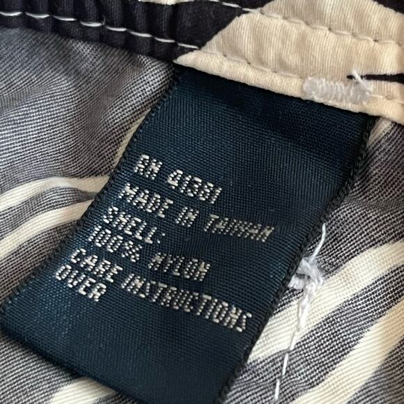 Polo by Ralph Lauren Hawaiian Floral Swim Trunks Shorts Size 28 Small NWT - Picture 6 of 10